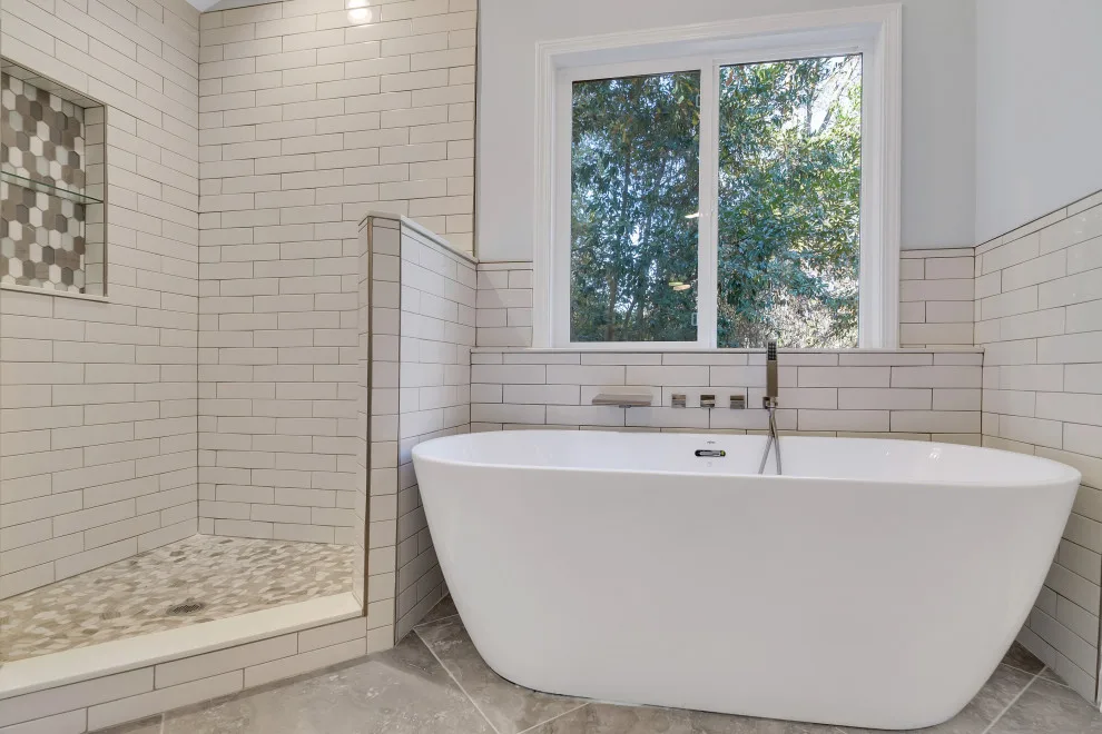 Lakeview Expansion | Construction by Bradford Custom Homes & Remodeling - Photo 4