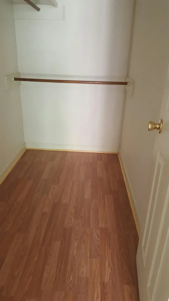 Laminated Flooring by Richard's Home Innovations - Photo 4