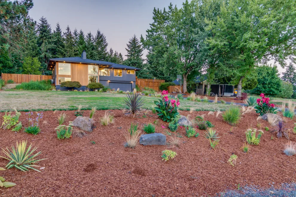 Outdoor Design Initiatives by Burris Construction Services - Photo 15