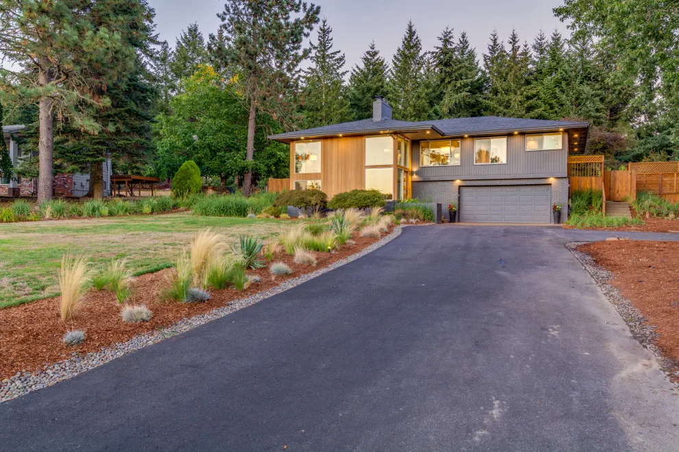 Outdoor Design Initiatives by Burris Construction Services - Photo 6