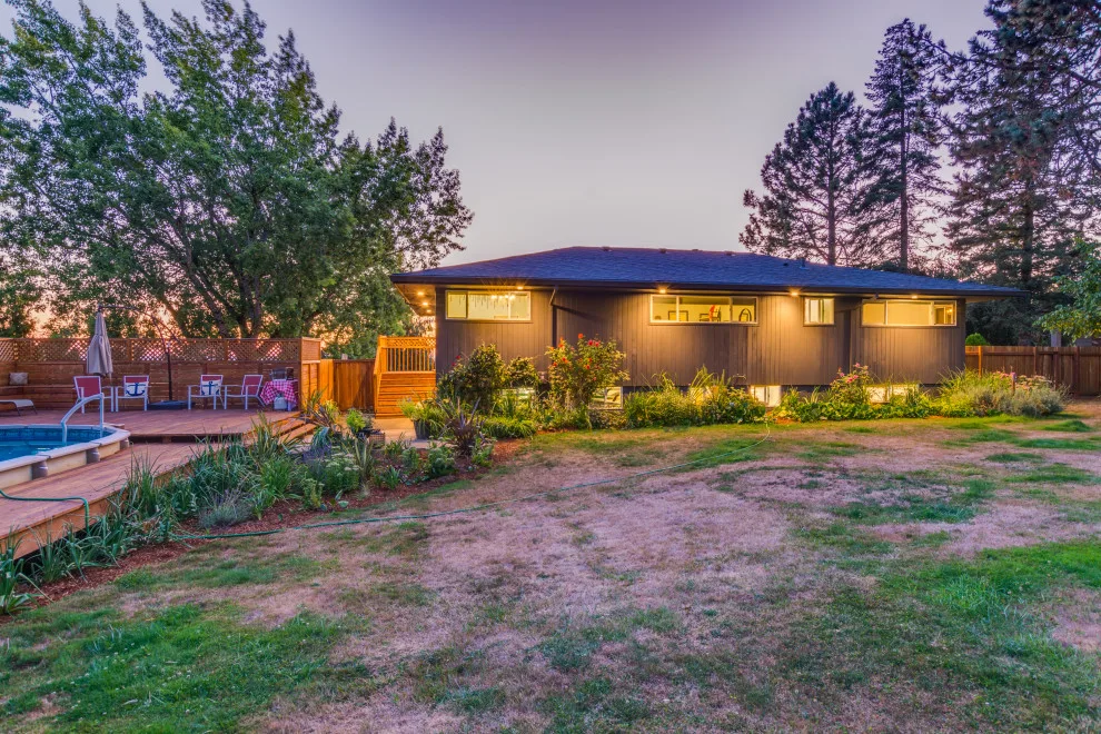 Burris Construction Services - Photo 8