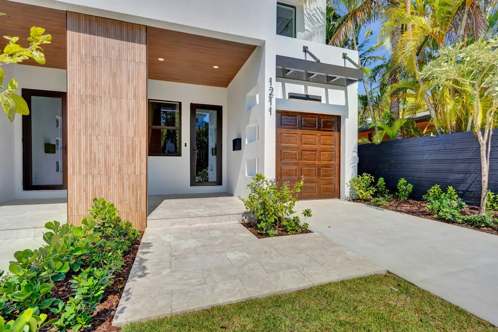 Olas Duplex by Garza Contractors LLC - Photo 4