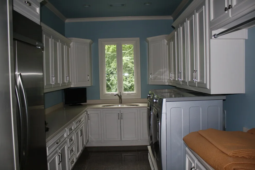 Laundry and Mudroom by Rodebush Construction - Photo 4