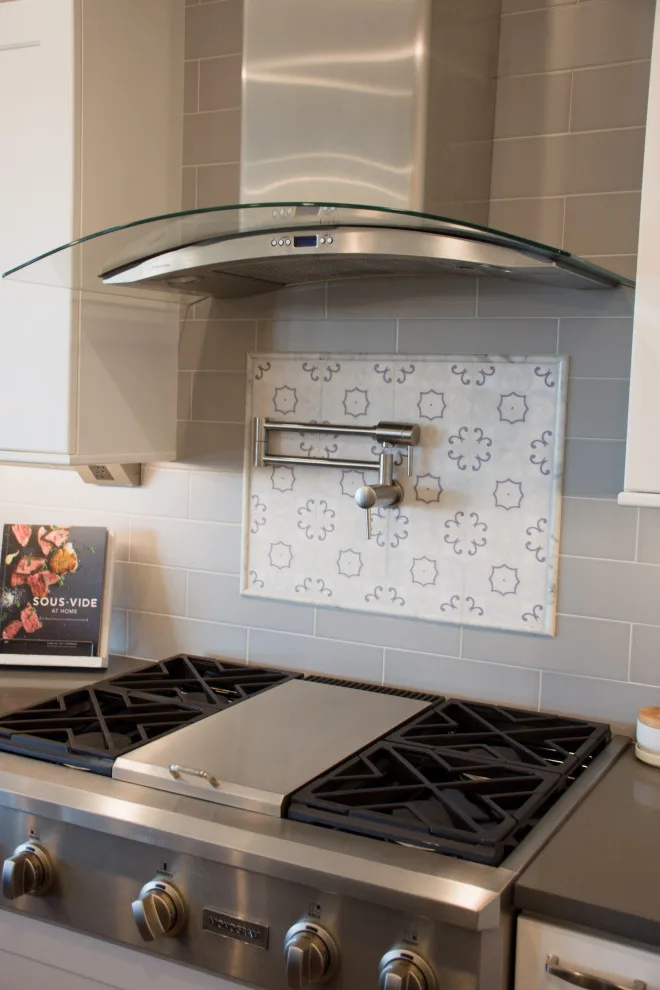 Contemporary Detailed Kitchen Design by Robbins Construction - Photo 4