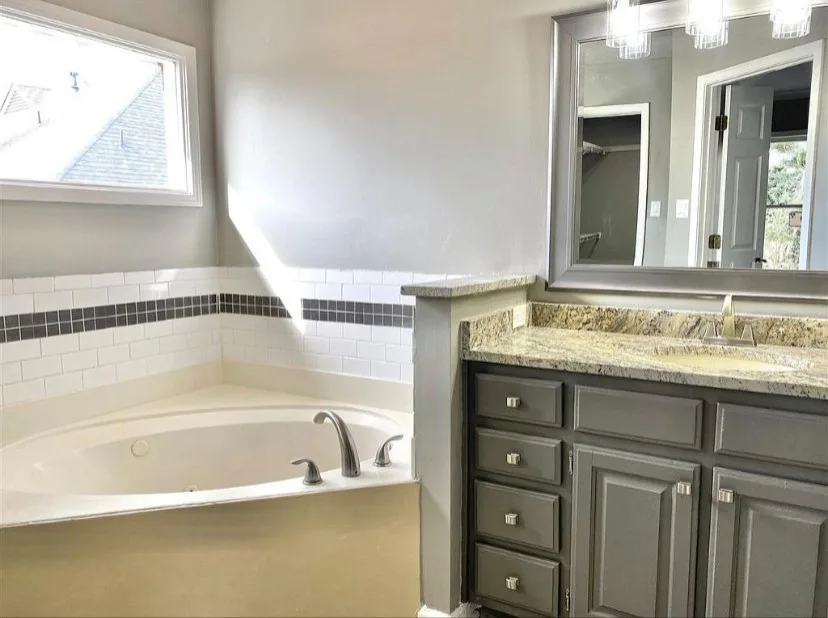 Debonnaire Construction LLC - Photo 10