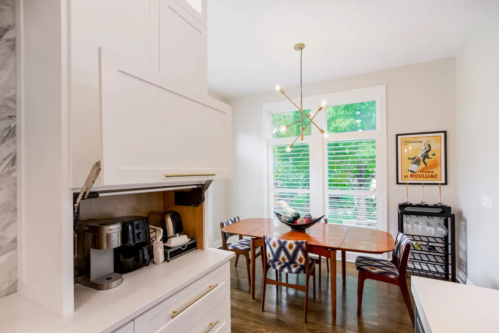 Leawood First Floor Exceptional Modern Remodel by Martanne Construction - Photo 18