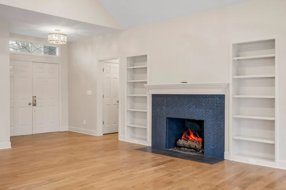 Leawood, KS - Expansive Complete Home Renovation by Martanne Construction - Photo 9