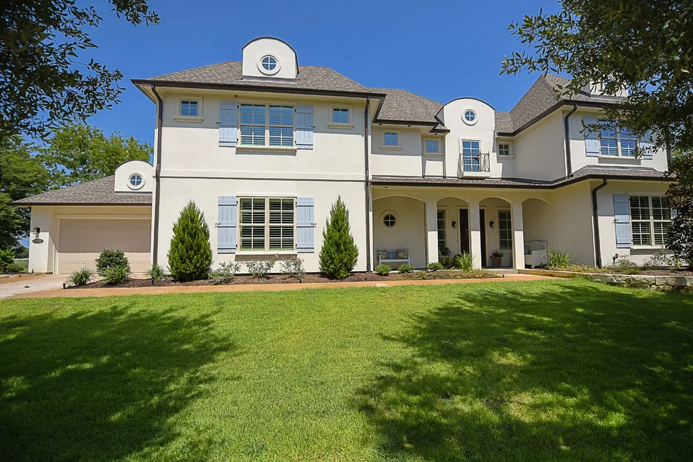 Heritage Court by Hamilton Custom Homes - Photo 21