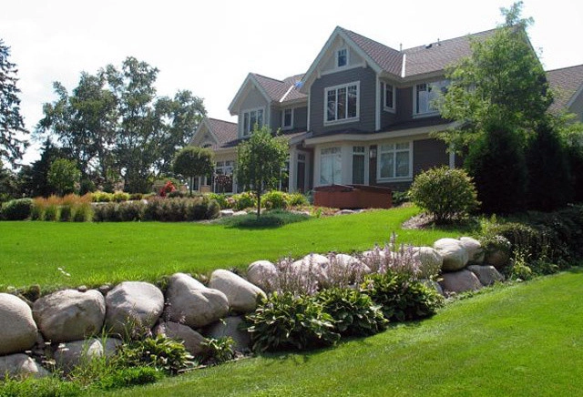 Genadek Landscaping - Photo 6