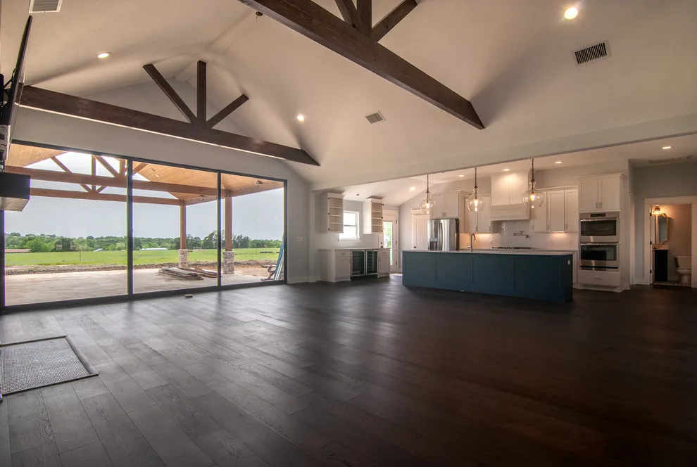 Davis Custom Builders Of Texas - Photo 5