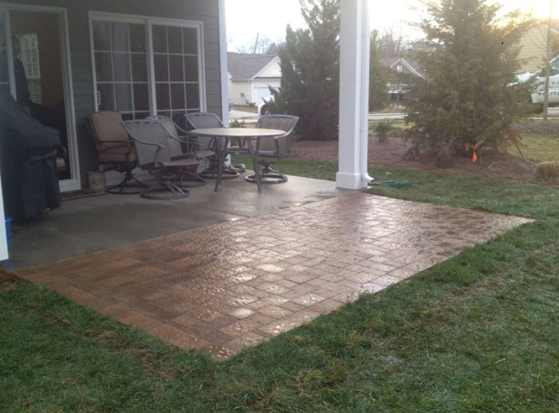Gibbs Landscaping & Lawn Care - Photo 10
