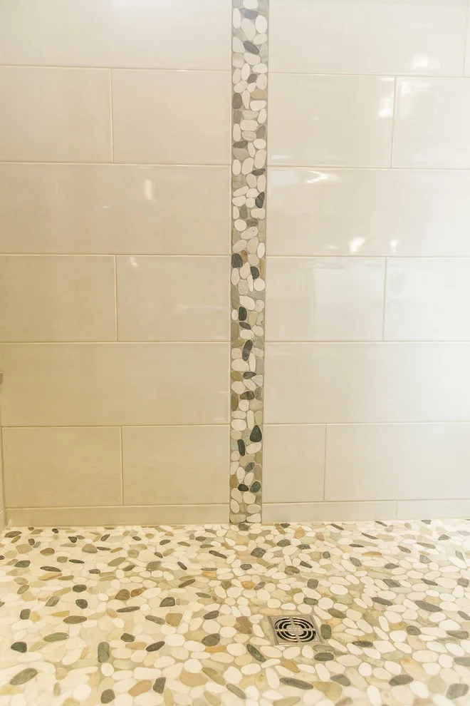 Radiant and Airy Main Bathroom by Renovative Resource - Photo 2