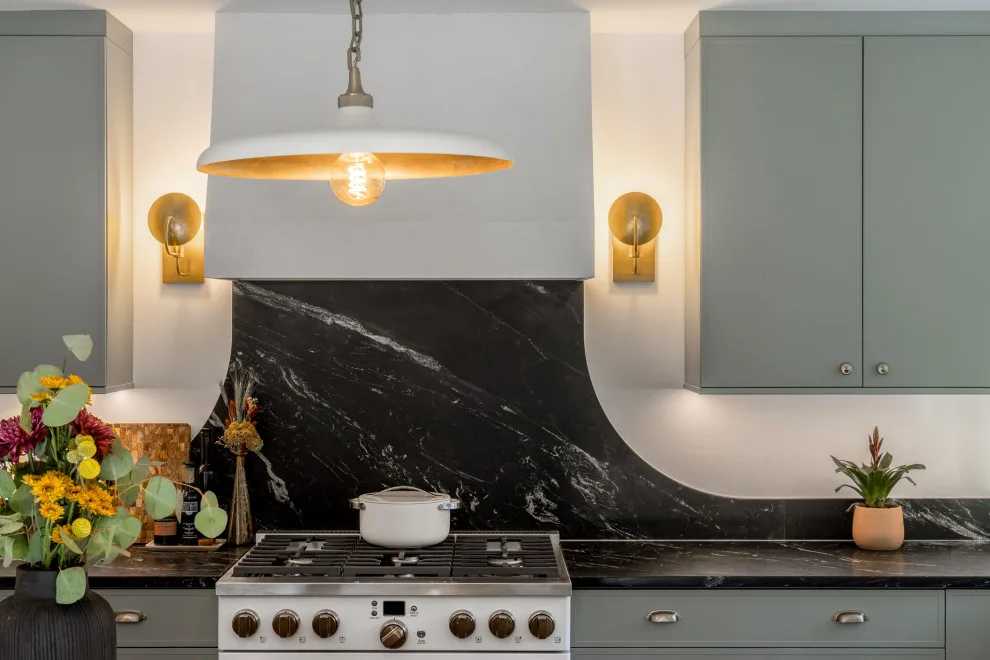 Lindley Park Renovation by Cruz Built - Photo 20