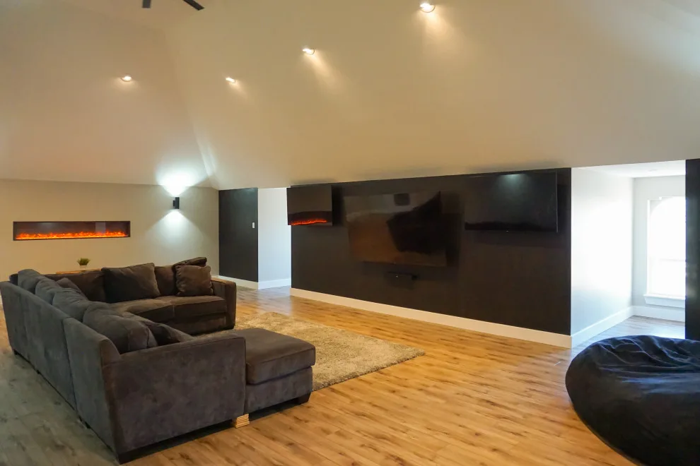 Lindsey's Attic Renovation by Romo Remodeling - Photo 5