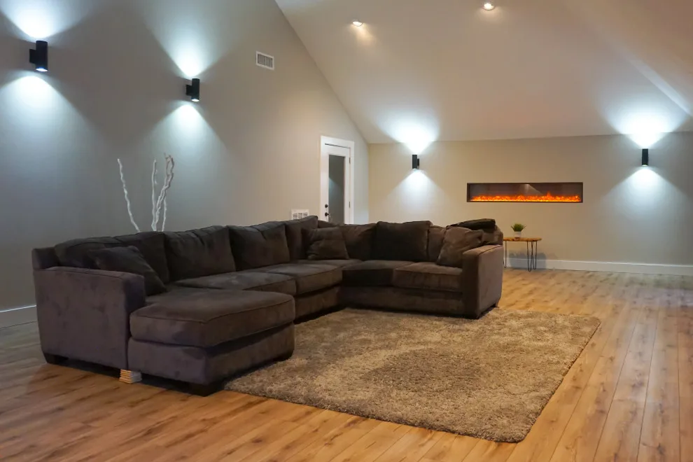 Lindsey's Attic Renovation by Romo Remodeling - Photo 7