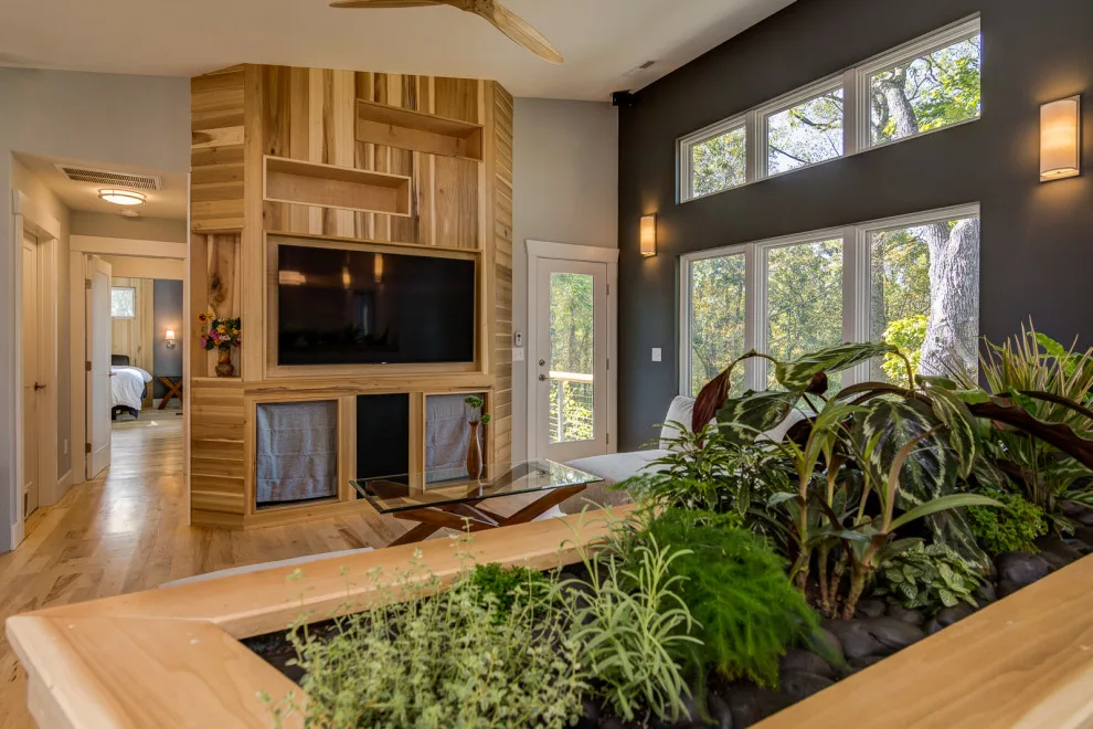 Small Sibling Retreat by Evergreen Construct Inc. - Photo 41