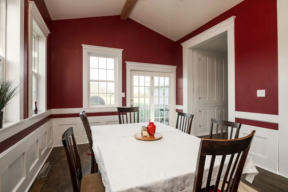 Lounge and Dining Area Project by Red Beard Contracting - Photo 6