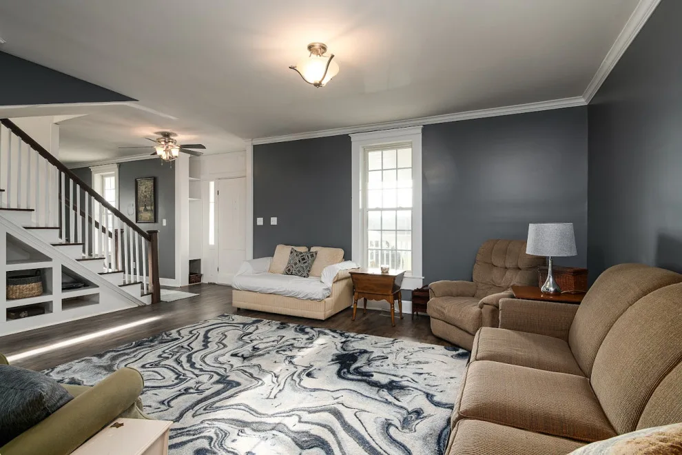 Lounge and Dining Area Project by Red Beard Contracting - Photo 5