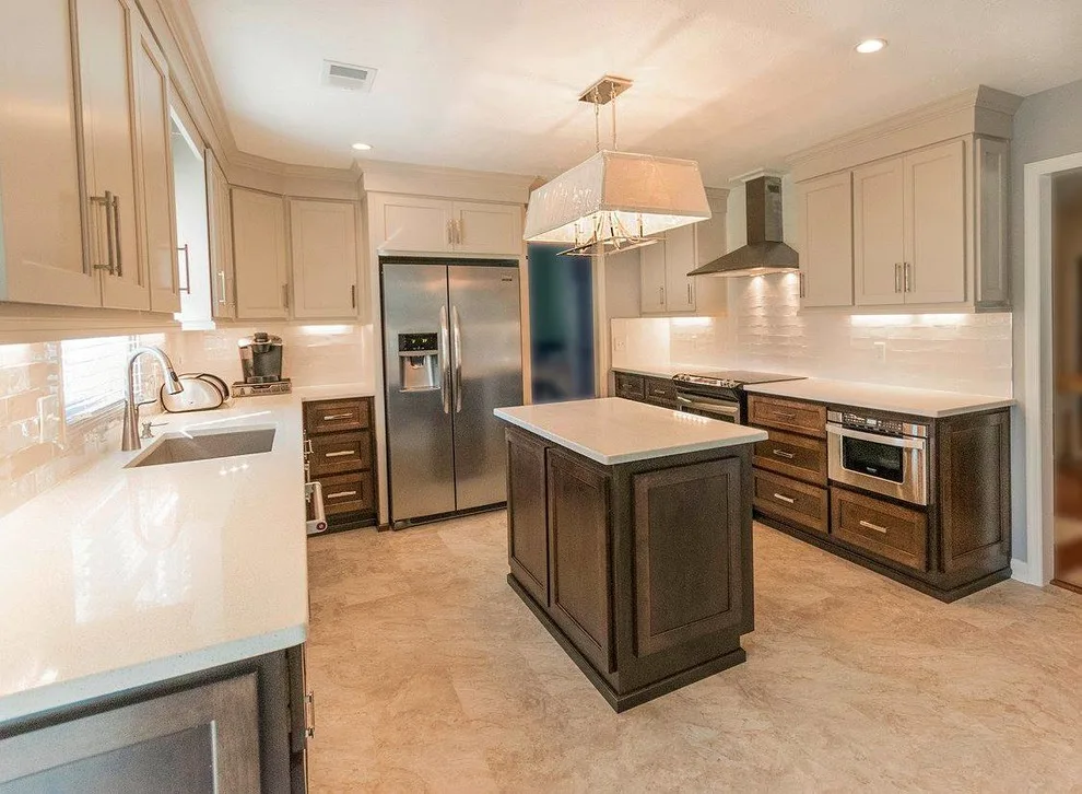 Revamping the Local Kitchen While Preserving Its Size by R LUCAS Construction And Design - Photo 2