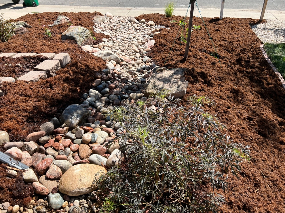 D'Altorio by Glacier View Landscape & Design, Inc. - Photo 2