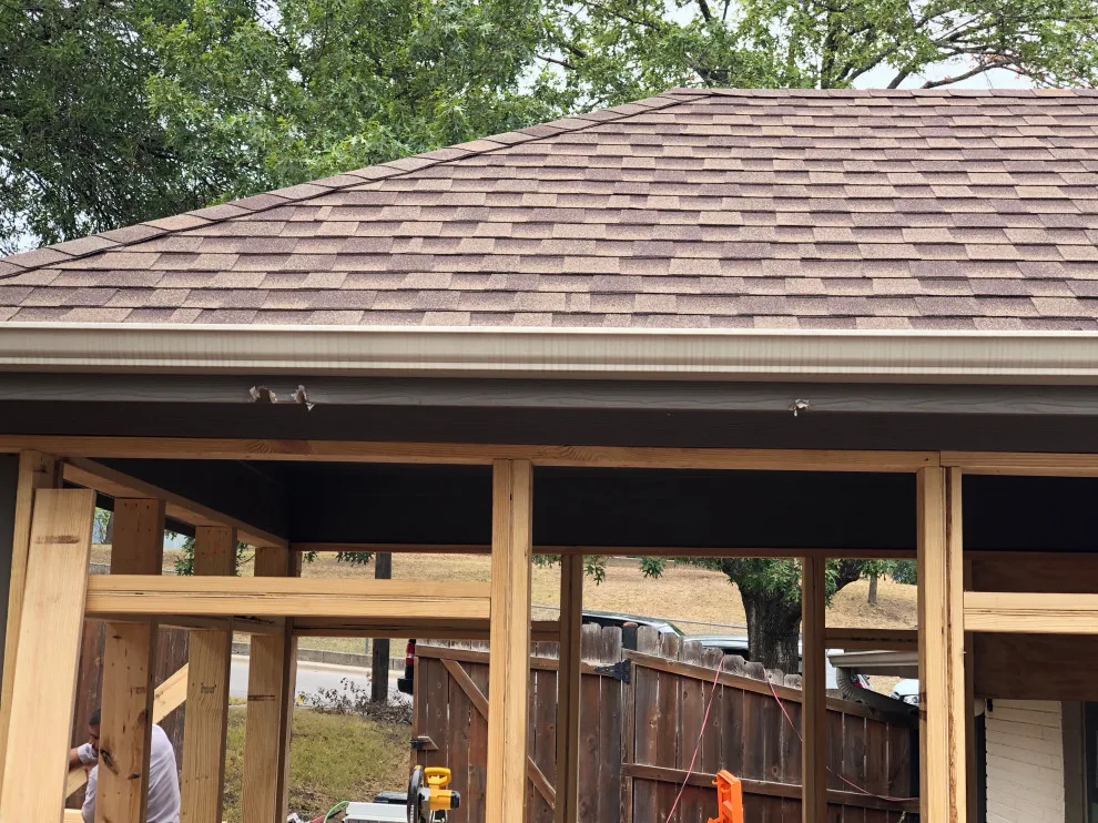 Loyola Lane Enclosed Porch by East Austin Carpenters - Photo 11