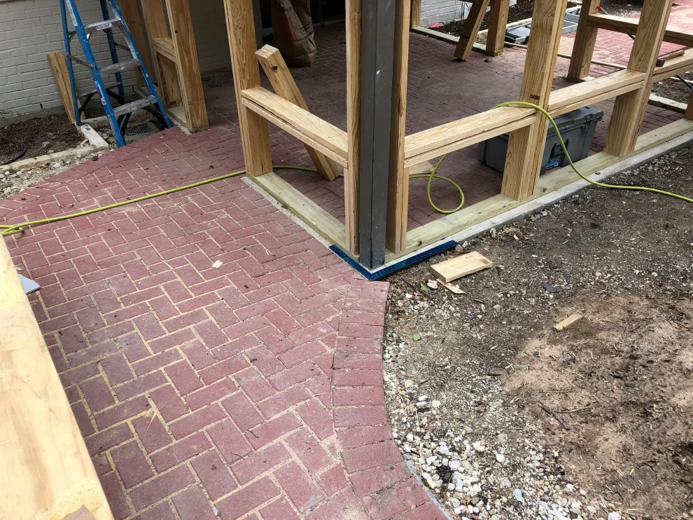 Loyola Lane Enclosed Porch by East Austin Carpenters - Photo 21
