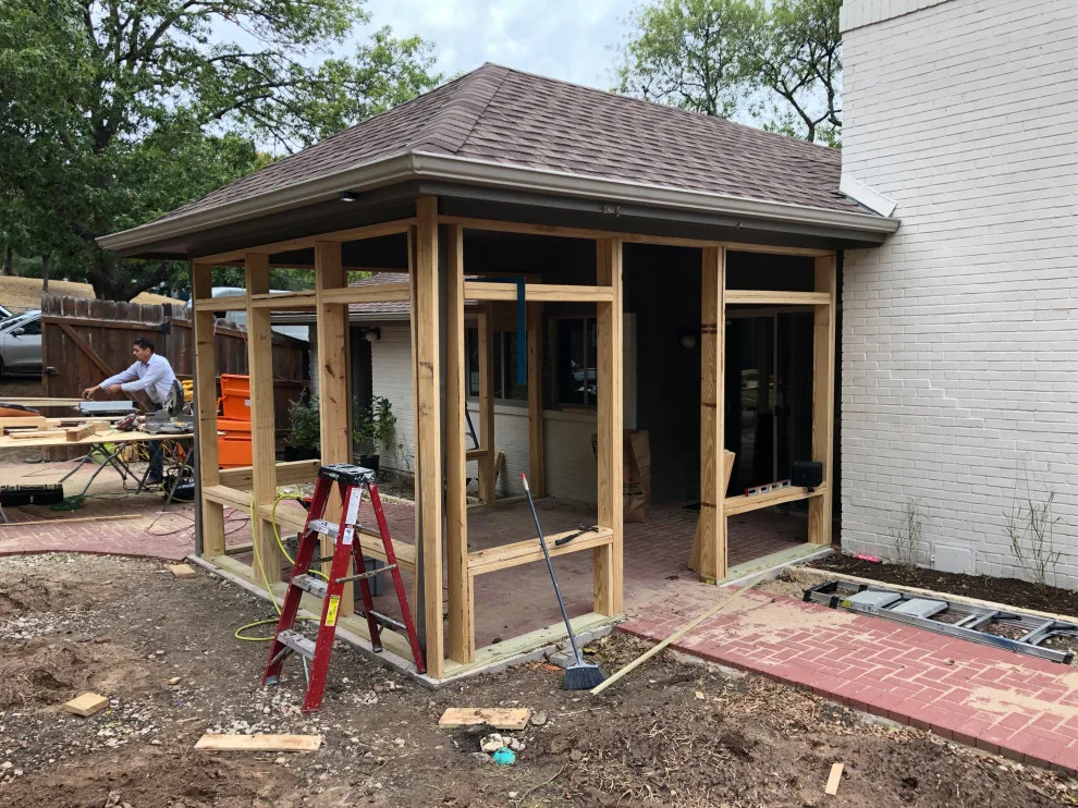 Loyola Lane Enclosed Porch by East Austin Carpenters - Photo 23
