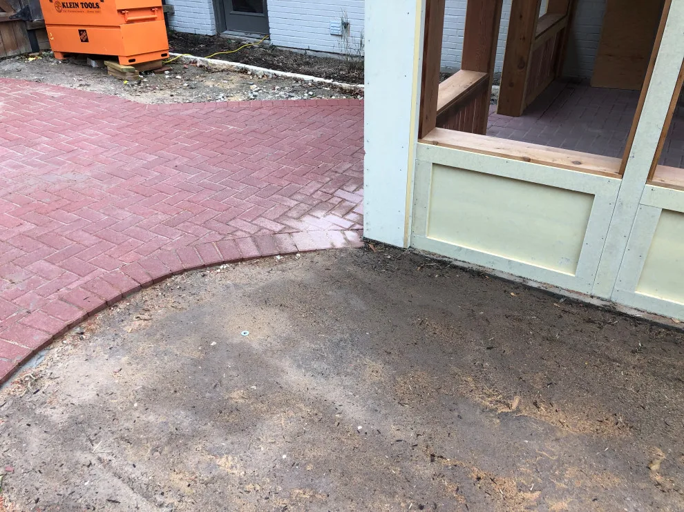 Loyola Lane Enclosed Porch by East Austin Carpenters - Photo 12