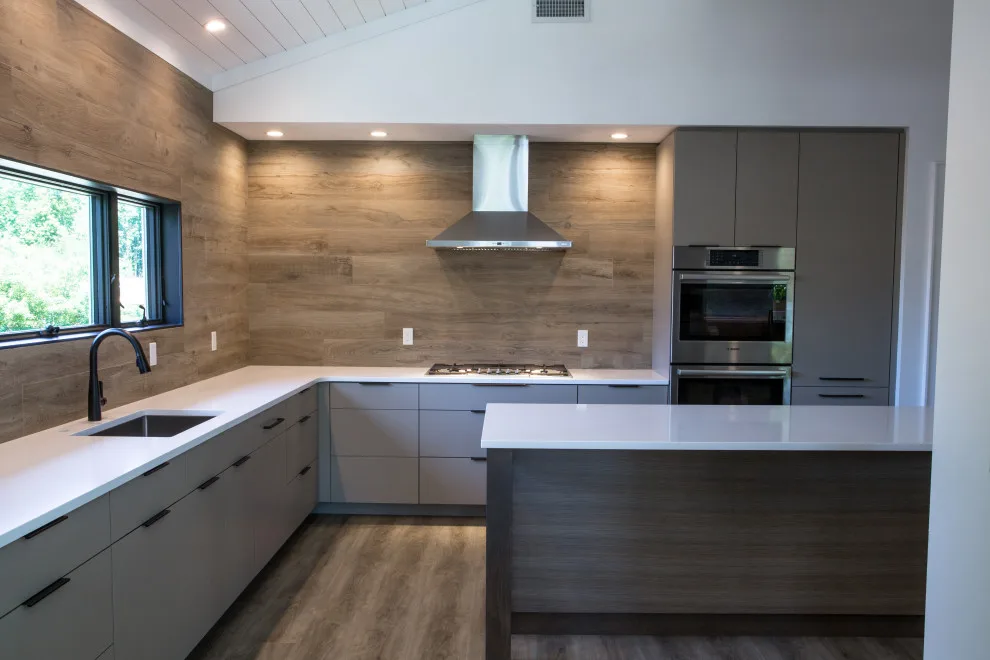 Luxor Residence by Silver Fox Construction Services - Photo 2