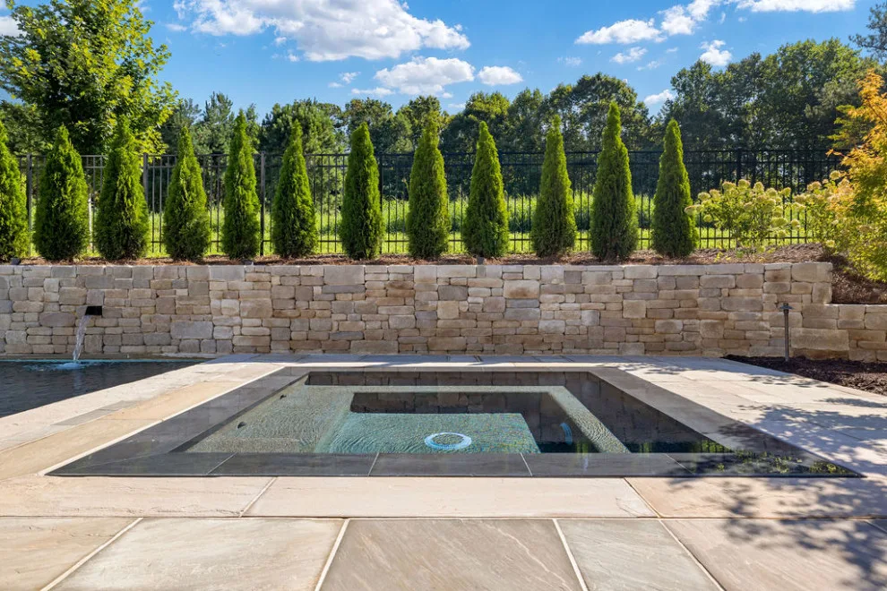 Elegant Outdoor Oasis with Modern Pool and Spa by Boyce Design + Build - Photo 3