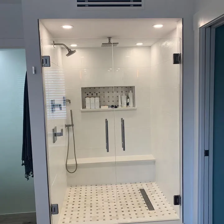 Modern Elegant Bathrooms by JSS/Green Planet Construction - Photo 19