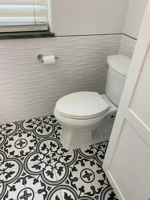 Modern Elegant Bathrooms by JSS/Green Planet Construction - Photo 28