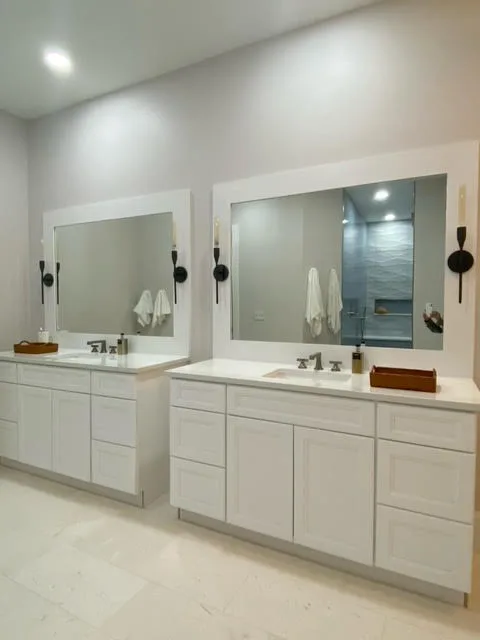 Modern Elegant Bathrooms by JSS/Green Planet Construction - Photo 23