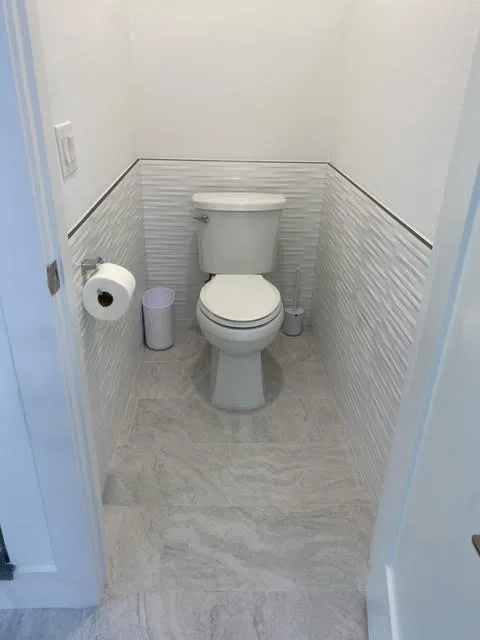 Modern Elegant Bathrooms by JSS/Green Planet Construction - Photo 6