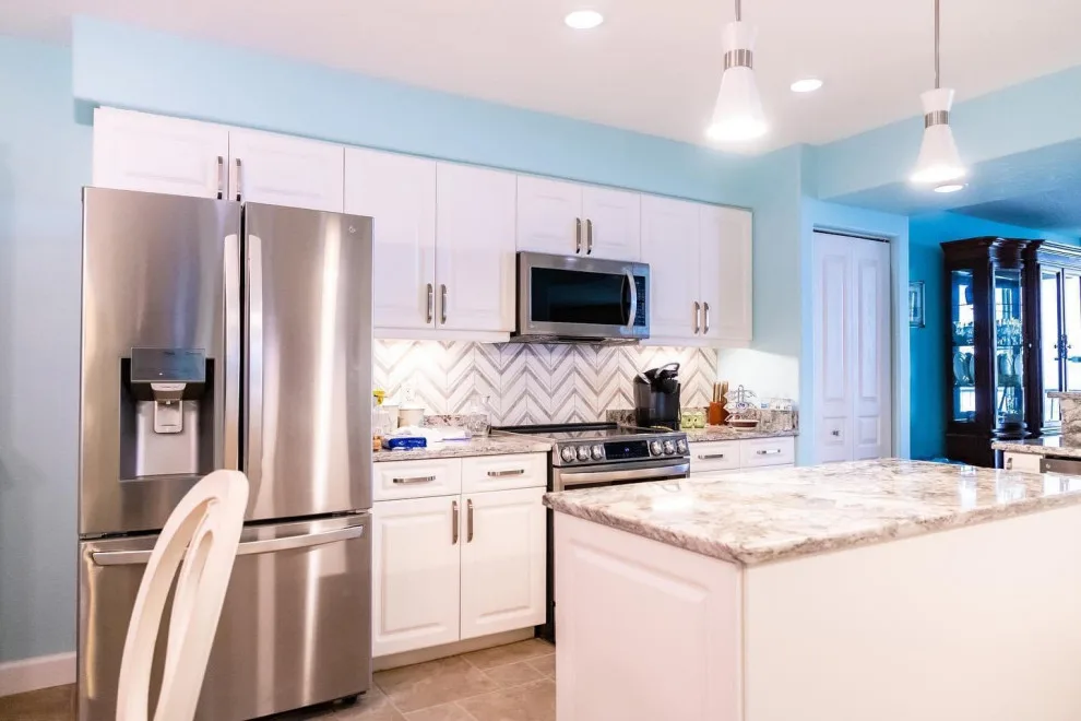 Modern Elegant Kitchens by JSS/Green Planet Construction - Photo 2