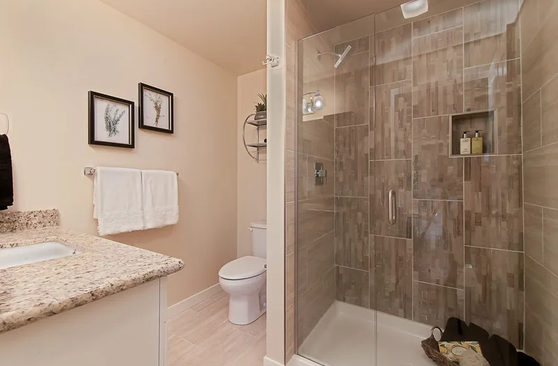 Lynnwood renovation by Blue Water Design Build - Photo 3