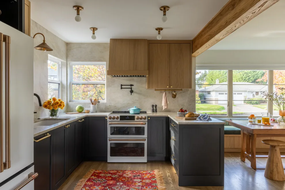 Cottage Magnolia by Emerald City Construction & Renovations - Photo 17