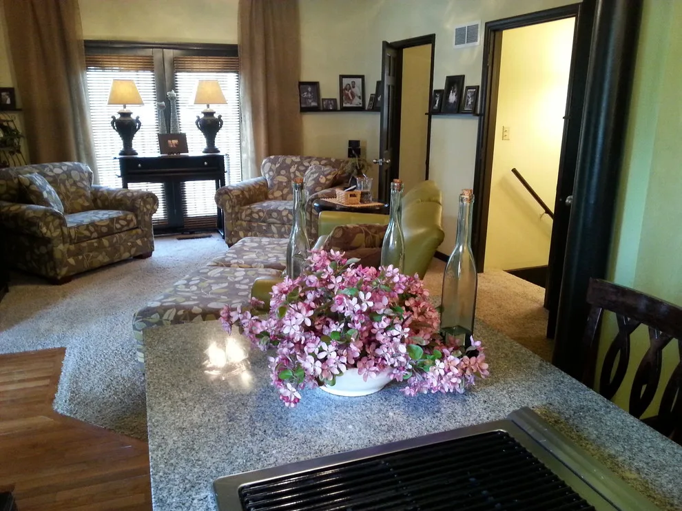 Rose Homes LLC - Photo 2