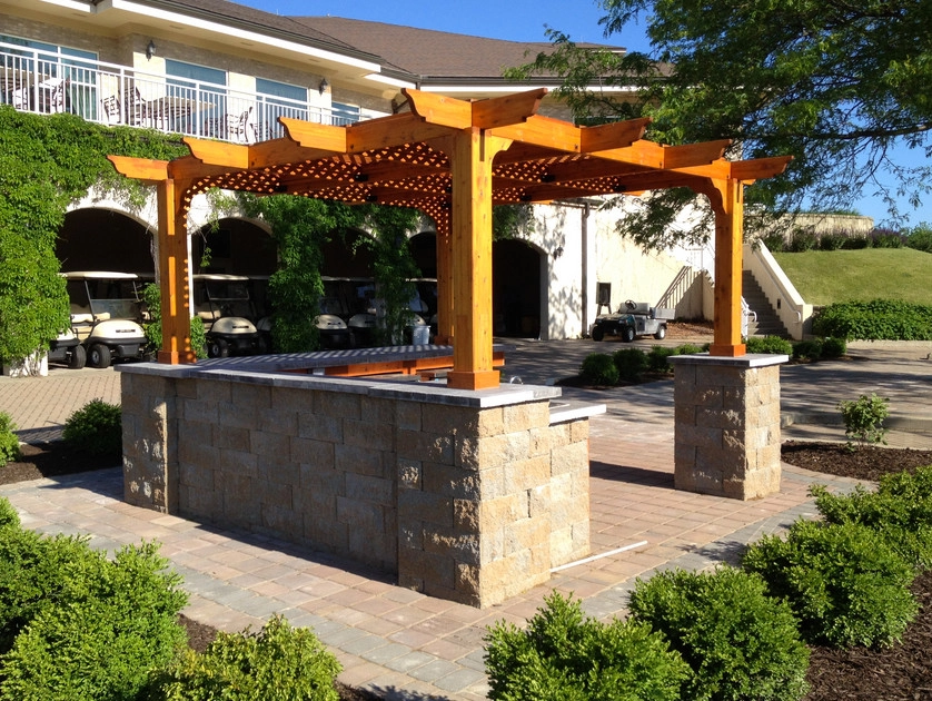 Pergolas by Goetz Landscaping - Photo 2