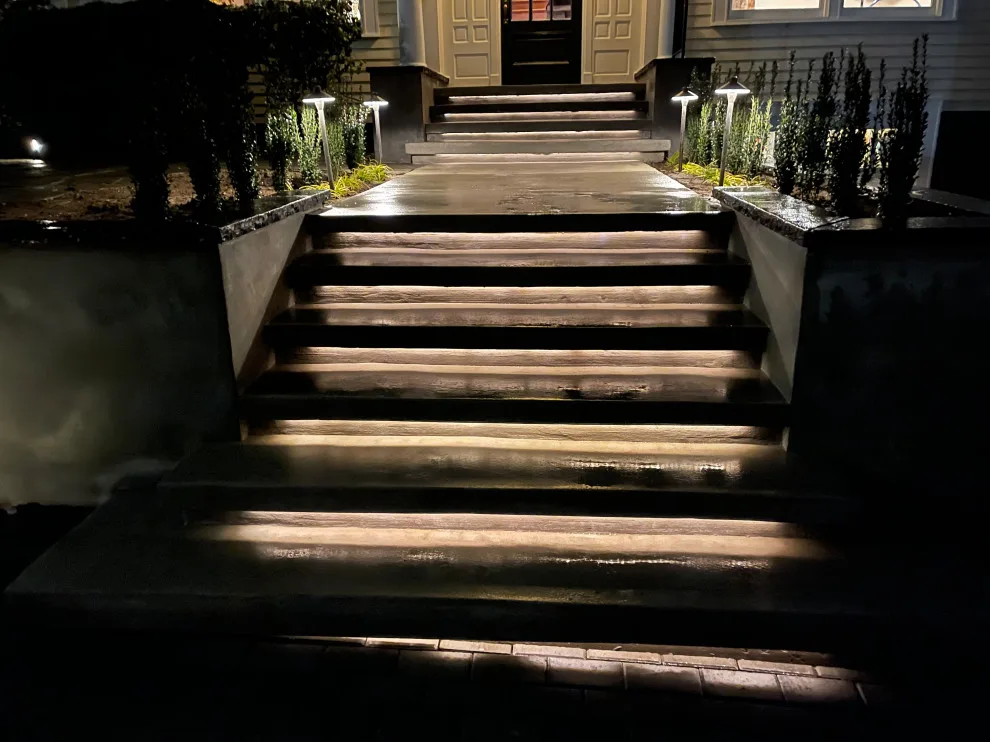 Create an Entrance | Architectural Concrete and Bespoke Lighting by Marbs Renovation - Photo 2