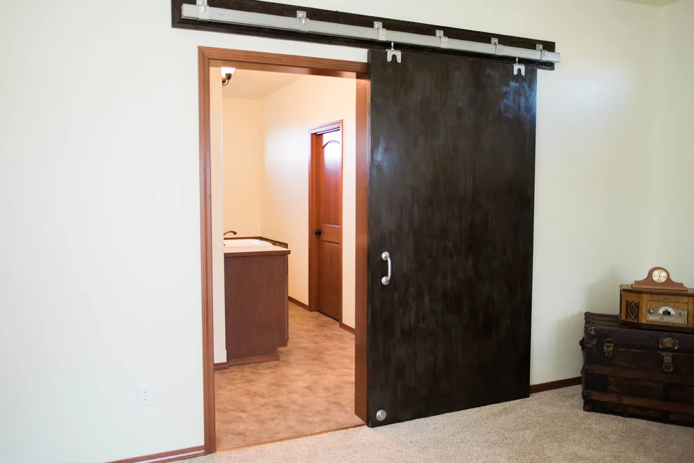 Manastash Tailored by Pillar Development - Photo 3