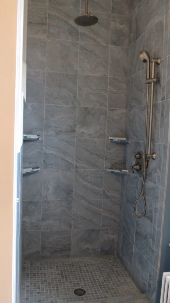 Manto Restroom by Home Pro Total Home Improvements - Photo 11