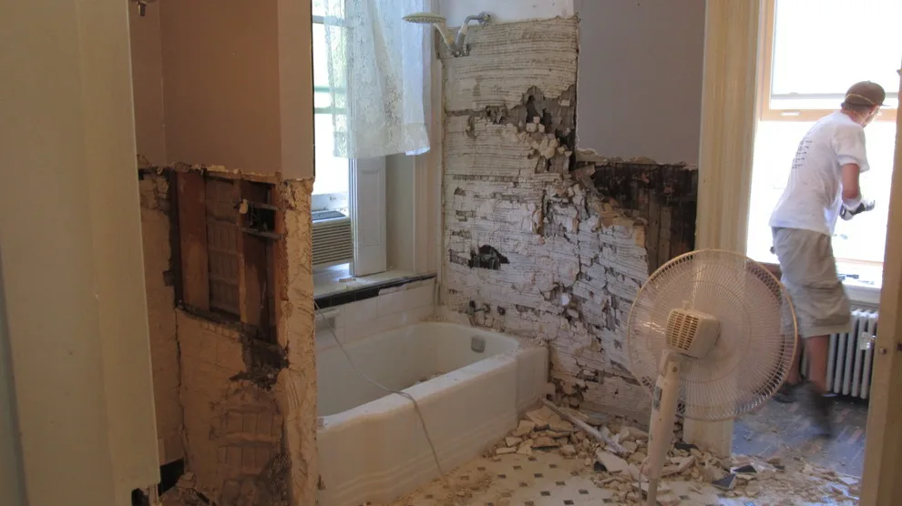 Manto Restroom by Home Pro Total Home Improvements - Photo 12