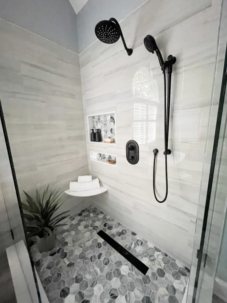Contemporary rustic bathroom by Melissa Rieser Interiors - Photo 13