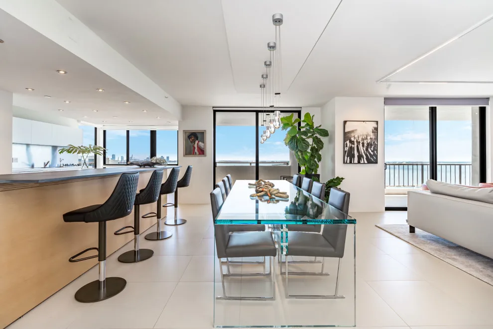 Regina Villa by Vivian Macia Interiors LLC - Photo 7