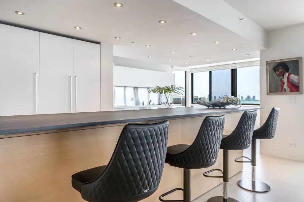 Vivian Macia Interiors LLC - Photo 6