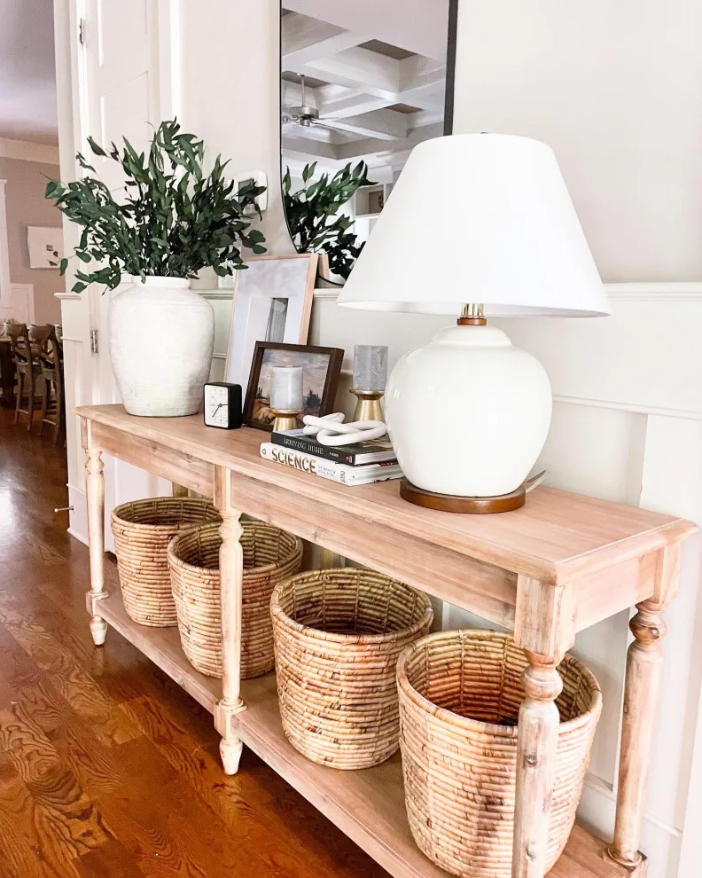 Lounge and entryway design by Melissa Rieser Interiors - Photo 4