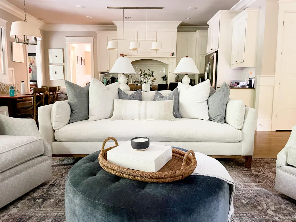 Lounge and entryway design by Melissa Rieser Interiors - Photo 3