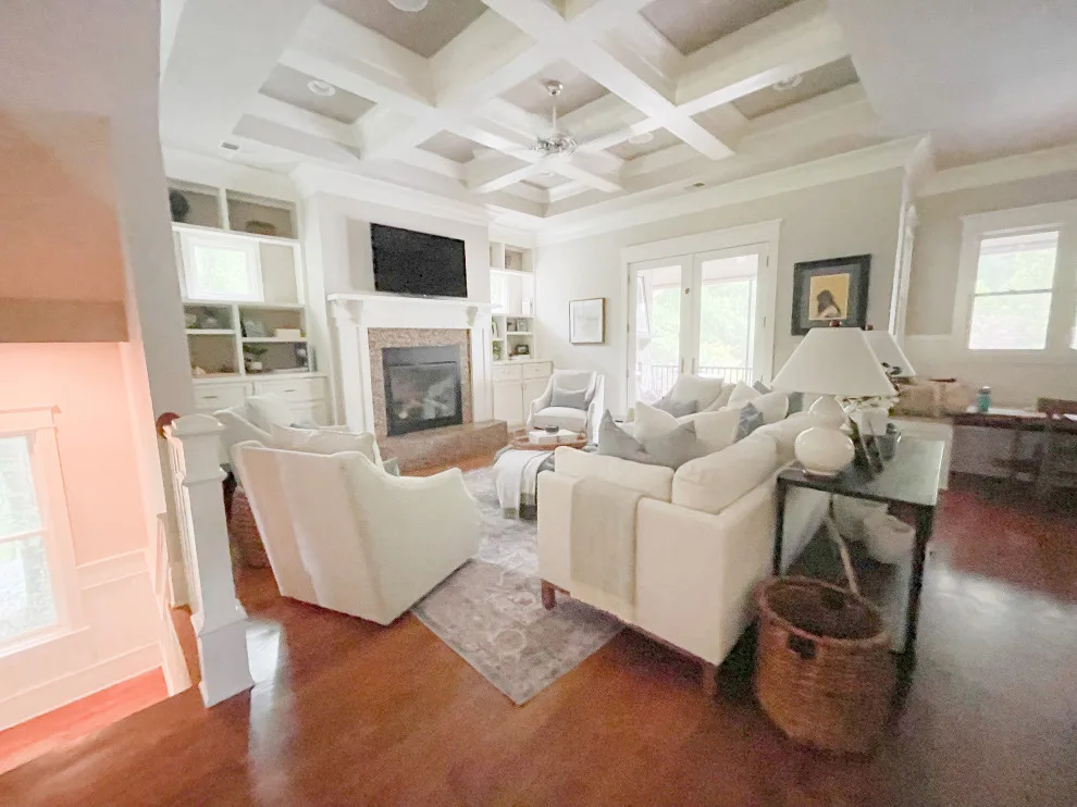 Lounge and entryway design by Melissa Rieser Interiors - Photo 7