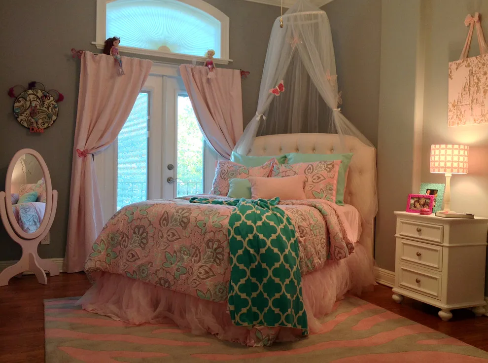 Previous Projects by Tweak Your Space - Photo 85